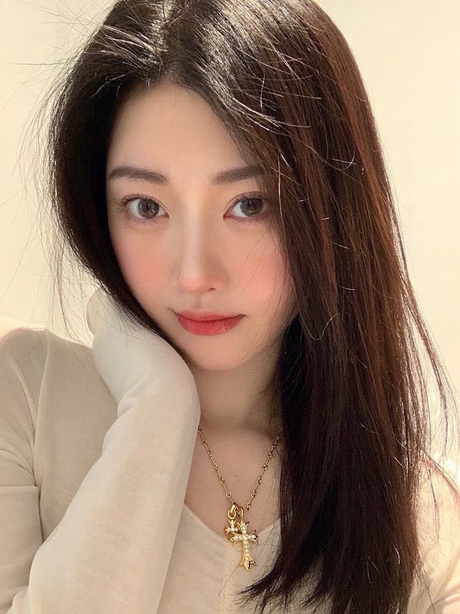 Chrome Hearts Gold Cross Pendant Necklace
